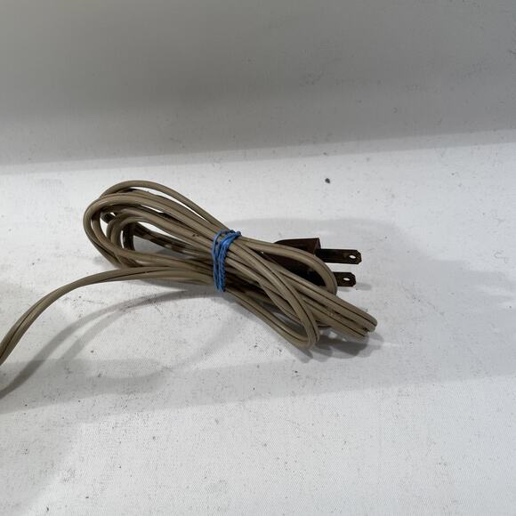 Vintage Gold Gooseneck Desk Lamp – Retro Adjustable Task Light – Mid-Century - Picture 7 of 11